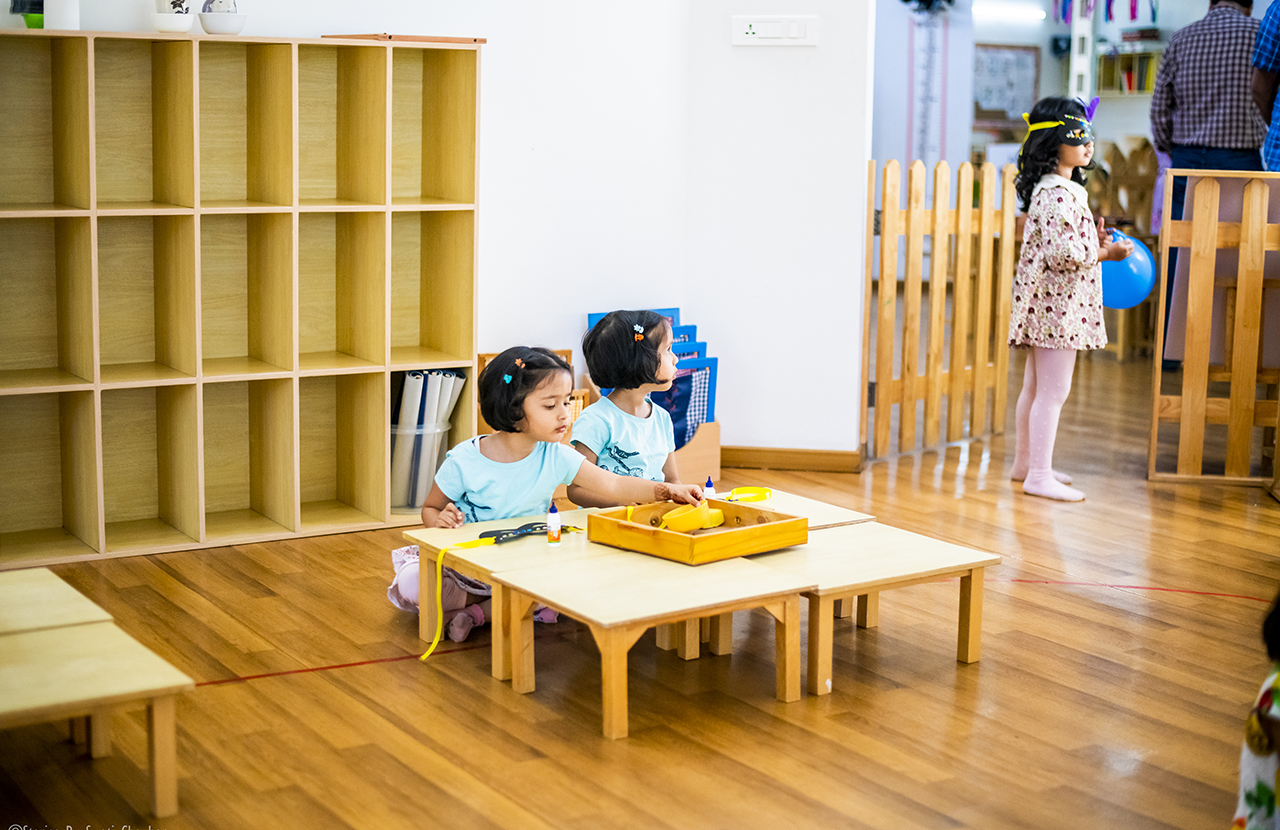 kinfolk montessori students image